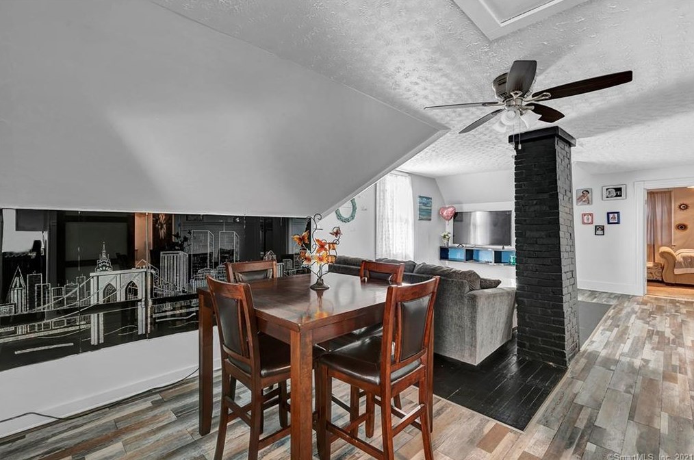 137 Blatchley Ave, New Haven CT 06513-3508 exterior