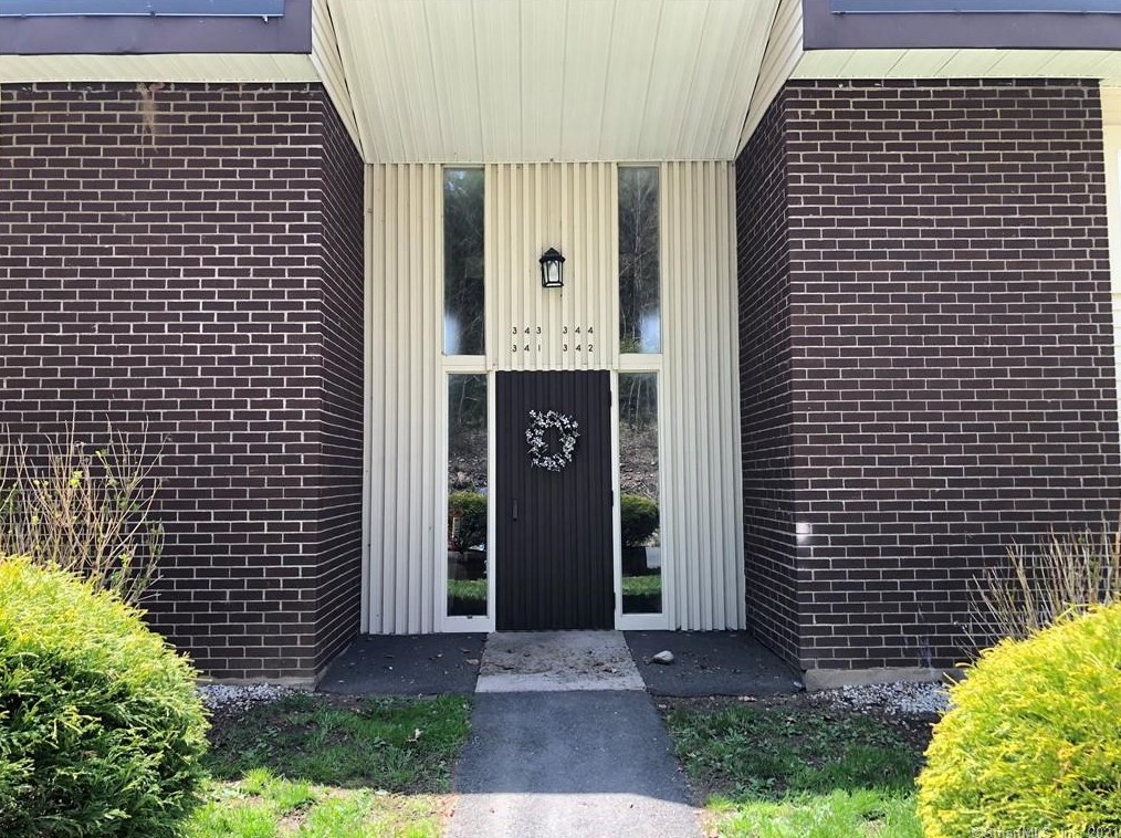 229 Bacon Pond Rd #342, Woodbury, CT 06798