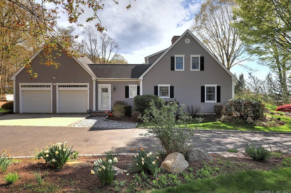 48 Tranquility Way, Milford, CT 06461