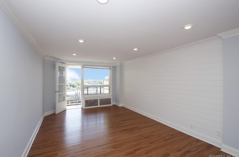 71 Strawberry Hill Ave #706, Stamford, CT 06902