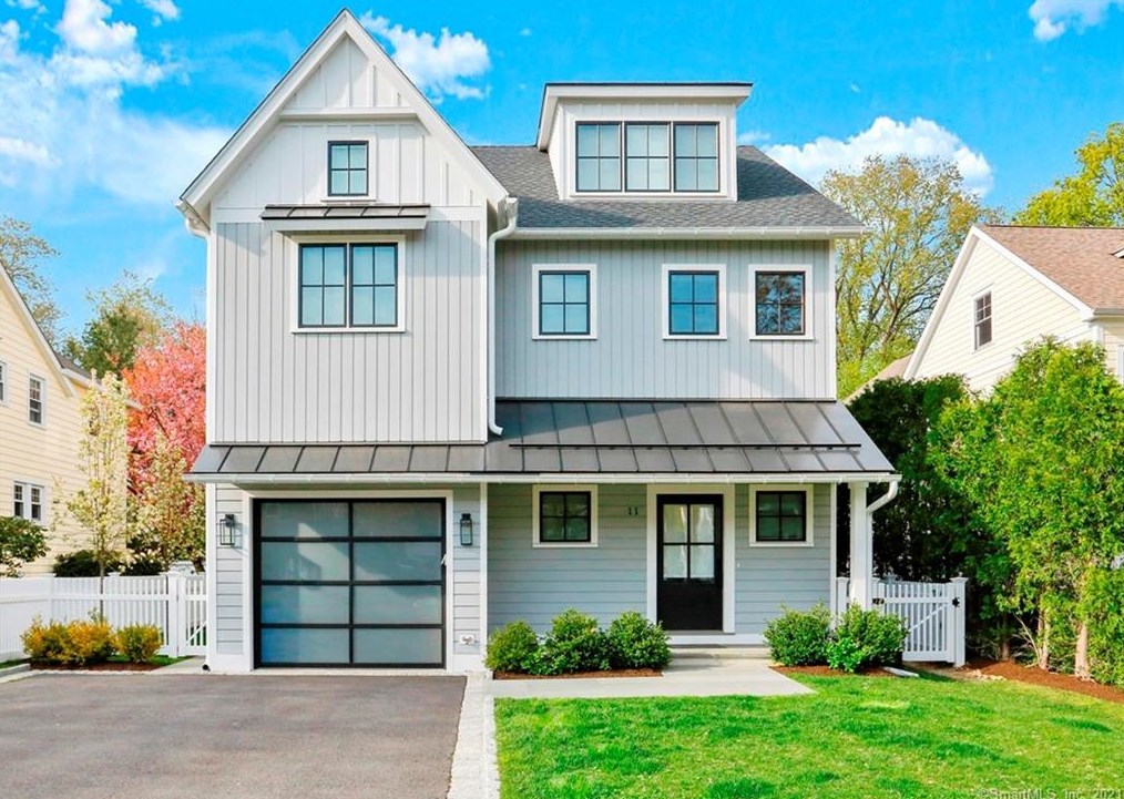 11 Anthony Pl, Riverside, CT 06878