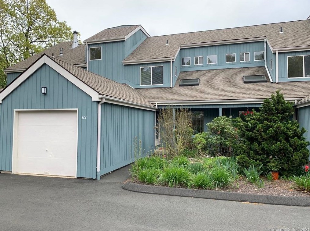 322 Pheasant Gln Unit 322, Huntington, CT