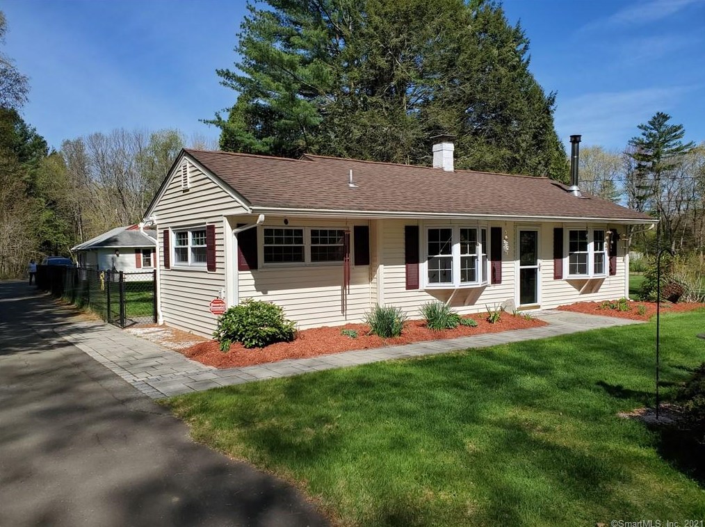 604 Wrights Mill Rd, Coventry, CT 06238