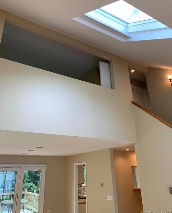 100 Forest St, New Haven CT  06518-2811 exterior