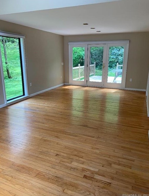 100 Forest St, New Haven CT  06518-2811 exterior