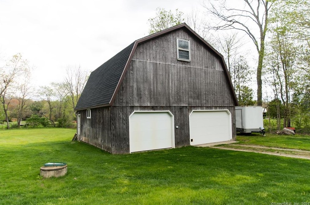 17 Scott Hill Rd, Bozrah, CT 06334