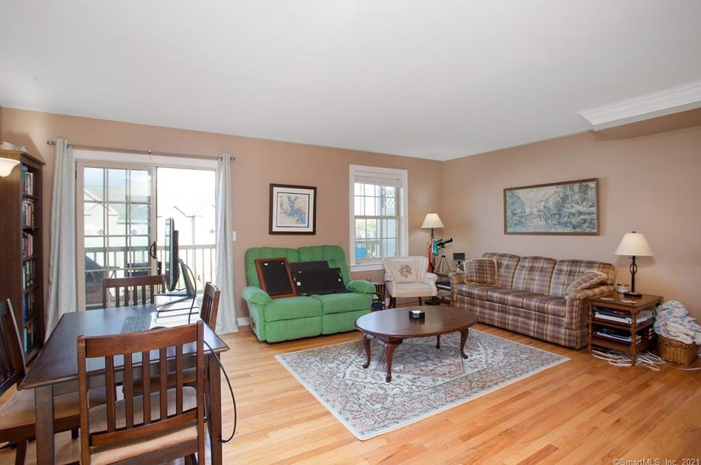 64 Scotch Cap Rd #114, Quaker Hill, CT 06375