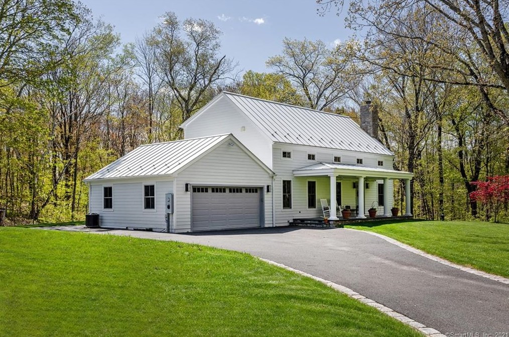 24 Dolldorf Rd, Kent, CT 06757