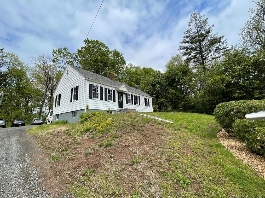 478 Main St, Durham, CT 06422