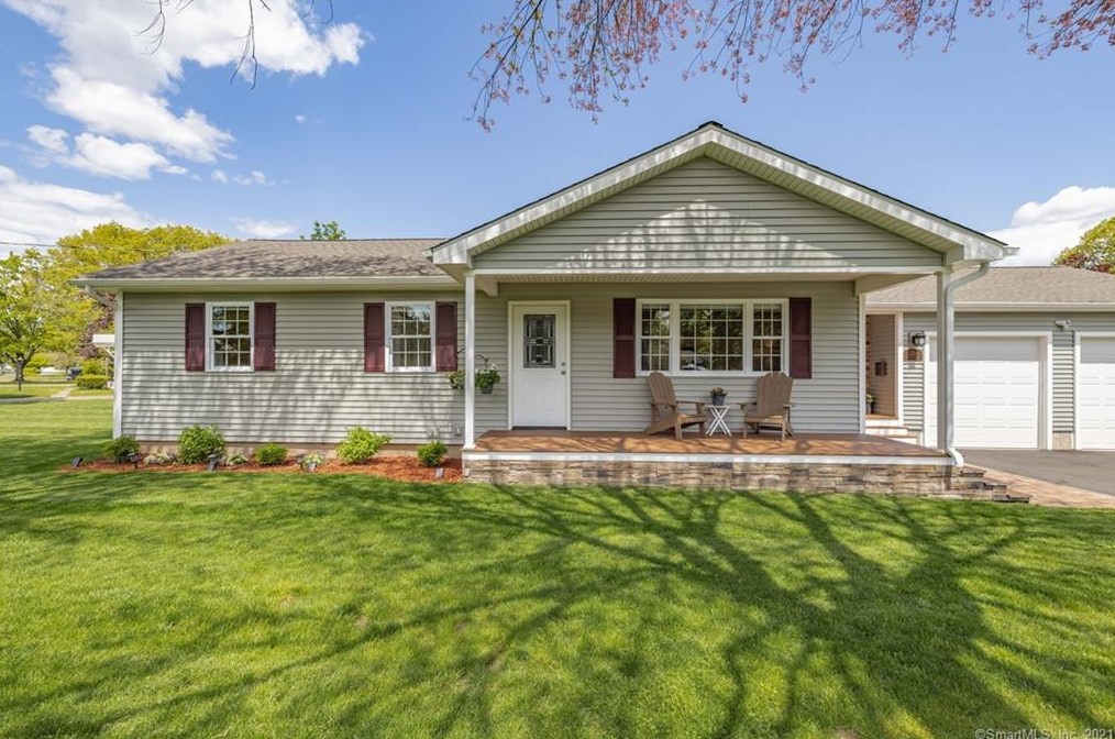 28 Andover Rd, Windsor Locks, CT 06096