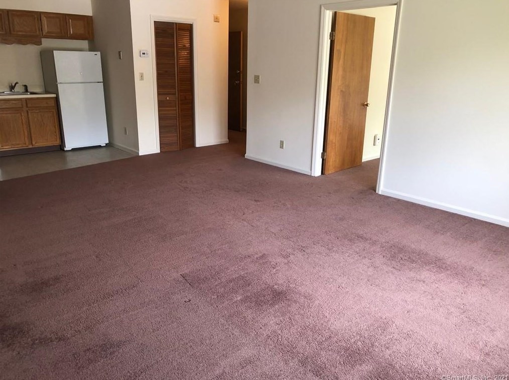 181 Westport Ave #8, Norwalk, CT 06851