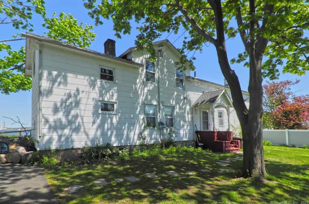 51 1st Ave, New Haven CT  06516-5106 exterior
