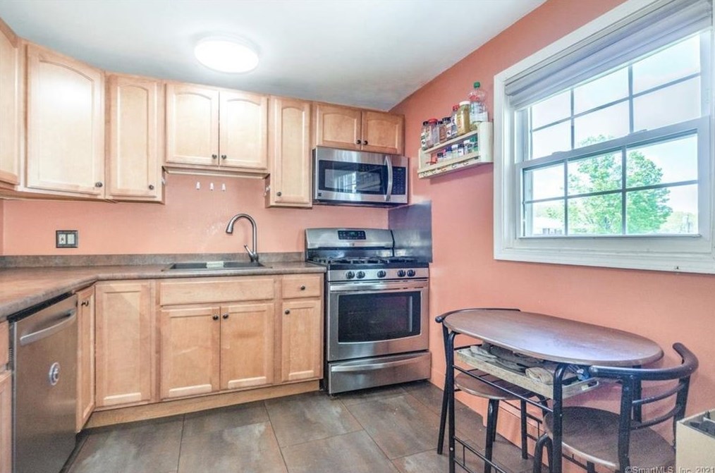 245 Cherry Ave #k14, Watertown, CT 06795