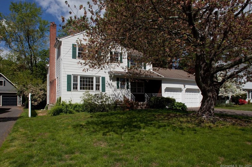 11 Brighton Rd, Hartford, CT 06117-2610