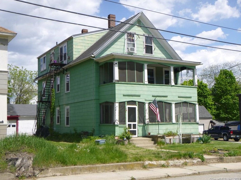 70 Maple St, Killingly, CT 06239