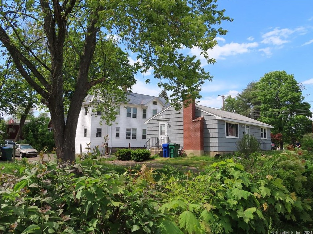 63 Park Ave, Bloomfield, CT 06002