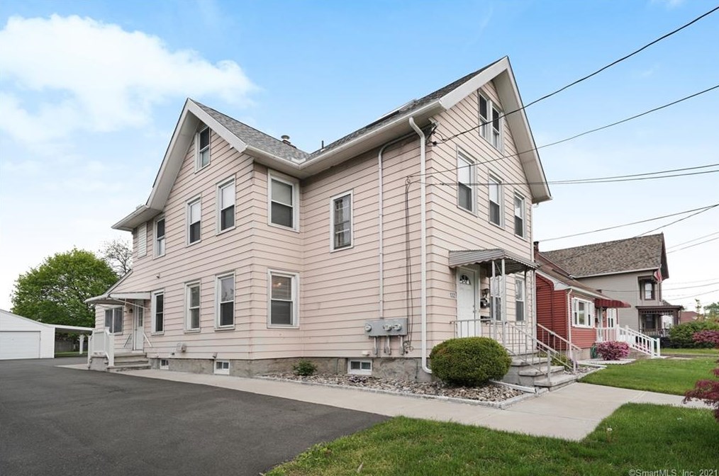 132 Hemingway Ave #1st Floor, New Haven, CT 06512