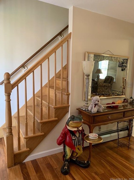 43 Reno Dr, Middletown, CT 06457