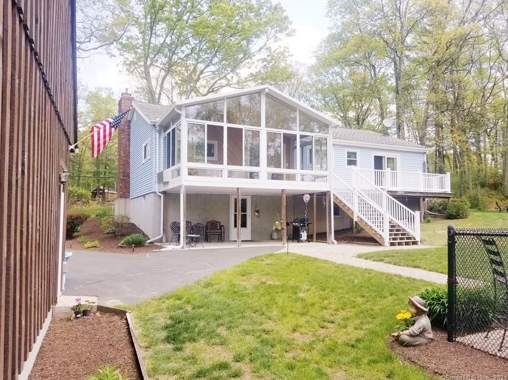 336 Quinebaug Rd, Fabyan, CT 06255