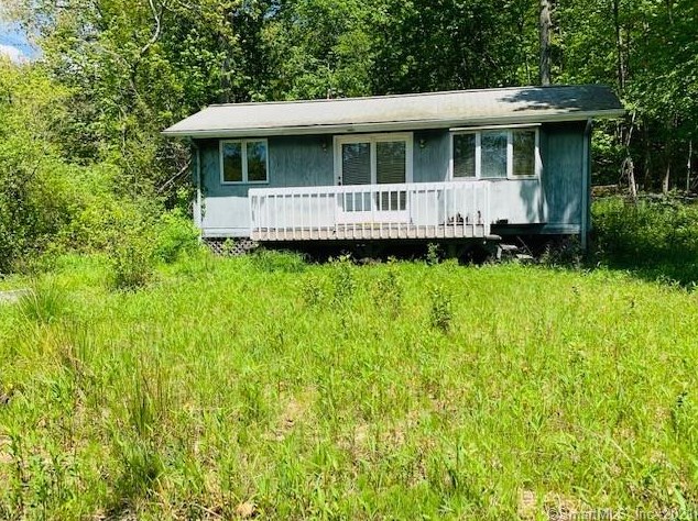 16 Guile Rd, Guilford, CT 06437-1546