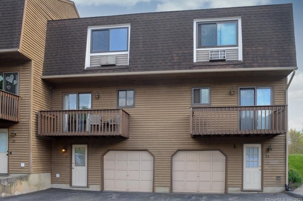 895 Matthews St #25, Bristol, CT 06010