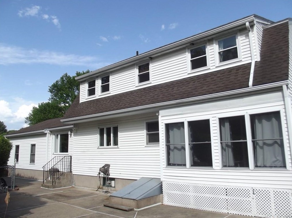 252 Scantic Rd, East Windsor, CT 06088