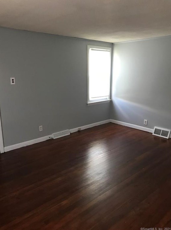 197 Robert Treat Pkwy, Milford, CT 06460
