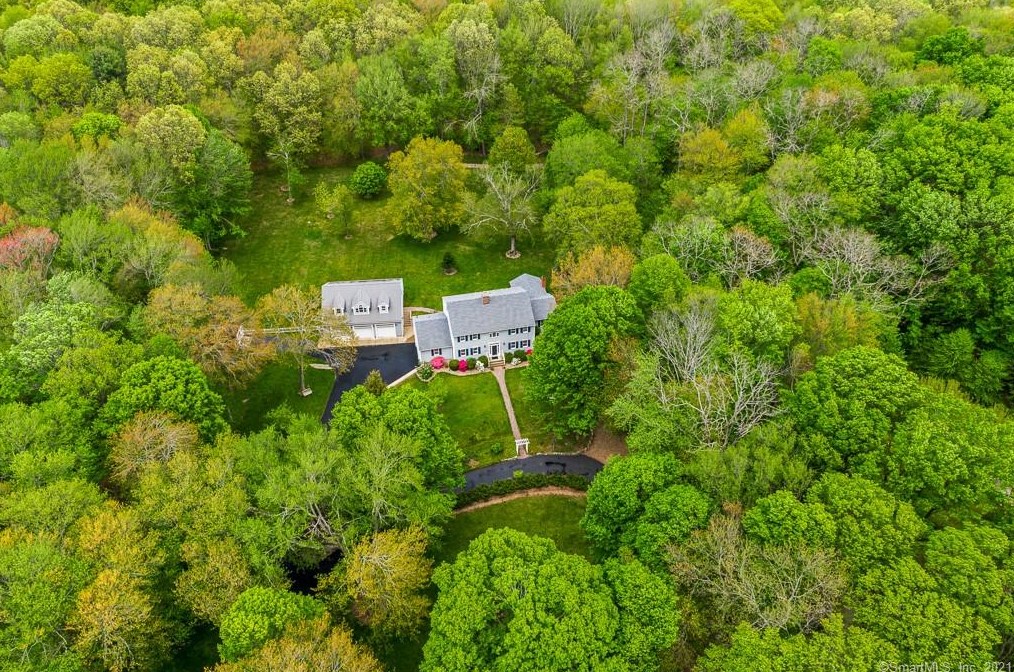 170 Metcalf Rd, Tolland, CT 06084-3734