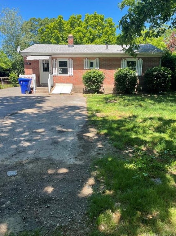8 Laurel Rd, Rocky Hill CT  06067-3732 exterior