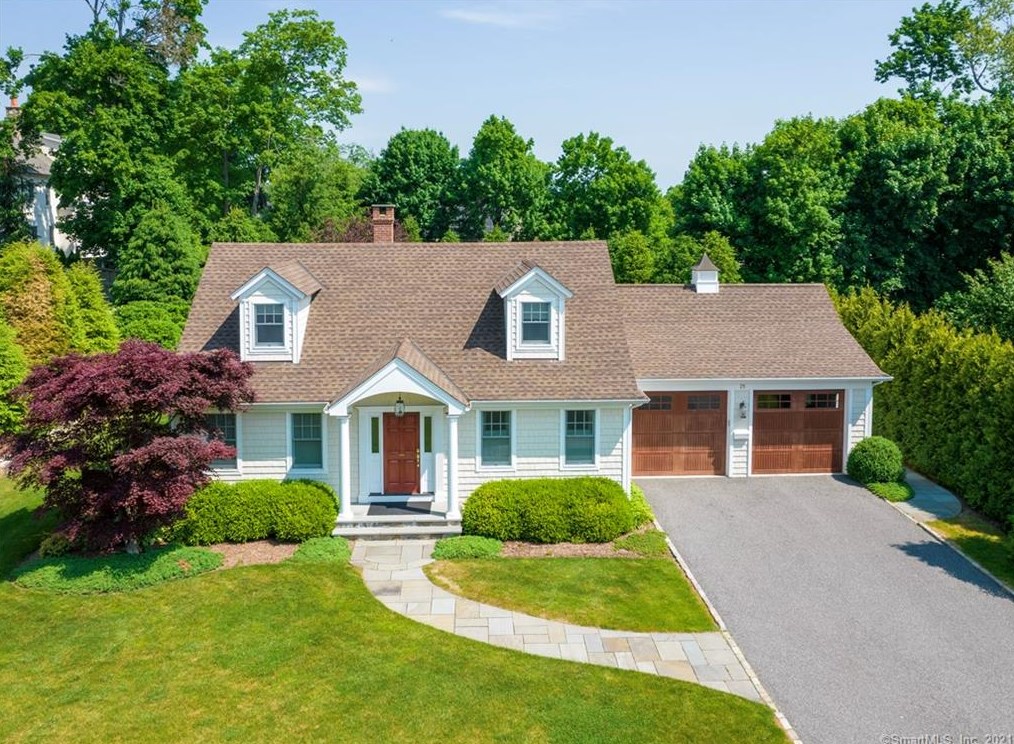25 Griffith Ln, Ridgefield, CT 06877