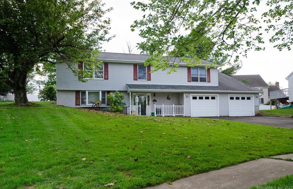72 Godek Hill Rd, Meriden, CT 06451-5074
