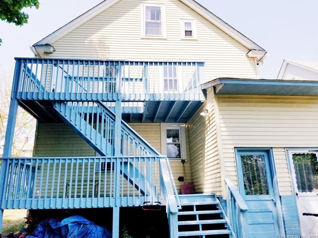 220 E Pearl St, Torrington, CT 06790