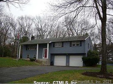 40 Cora Rd, Tolland, CT 06084