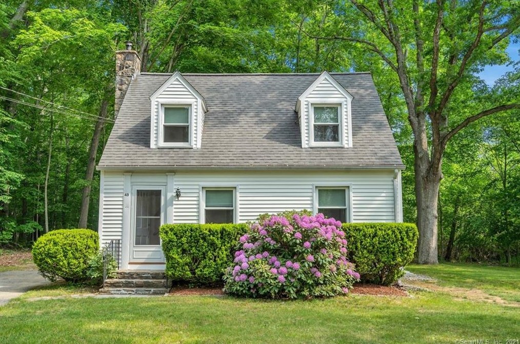 49 Bushy Hill Rd, Ivoryton, CT 06442