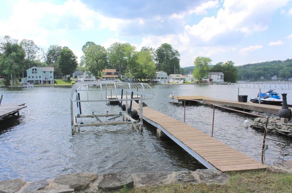 71 E Lake St, Winsted, CT 06098