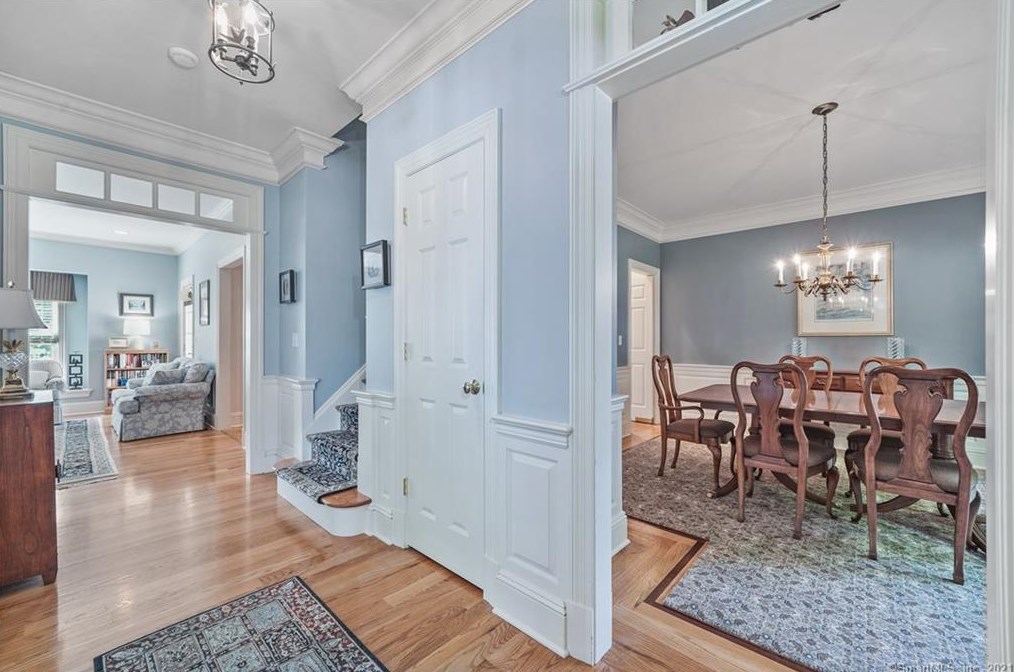 11 Mulvaney Ct, Ridgefield, CT 06877