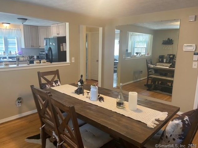9 Impala Dr, Chestnut Hill CT  06226-1107 exterior