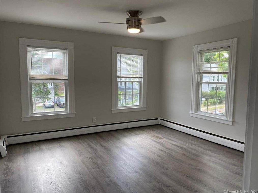 69 Church St #b, Branford, CT 06405