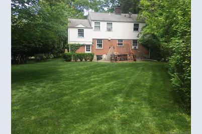 10 Macarthur Drive - Photo 1