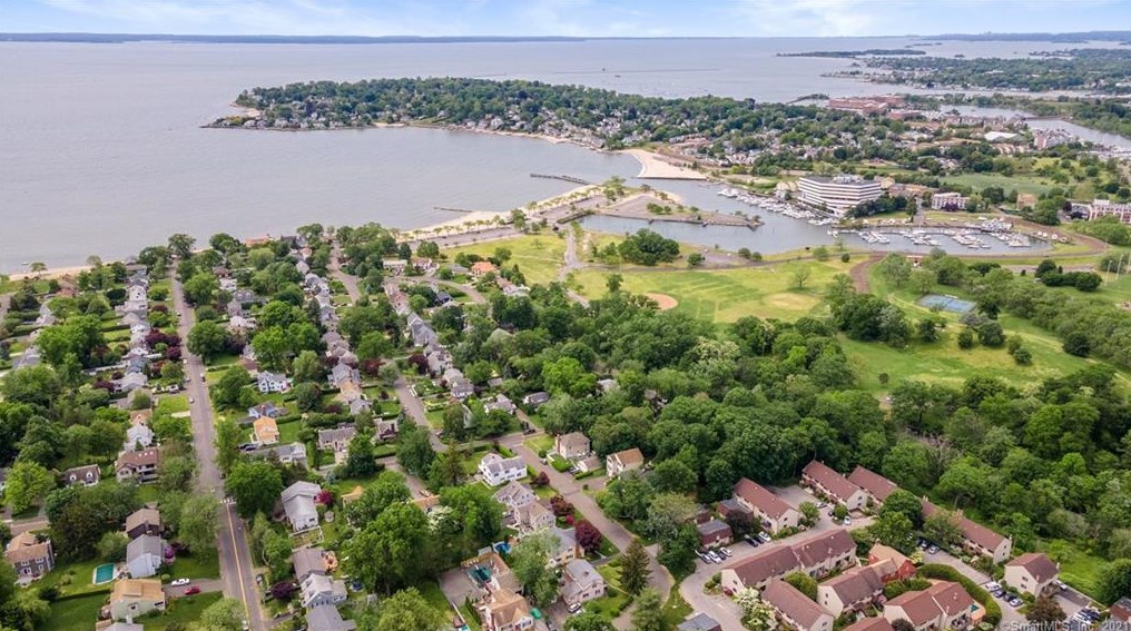 224 Soundview Ave, Stamford, CT 06902