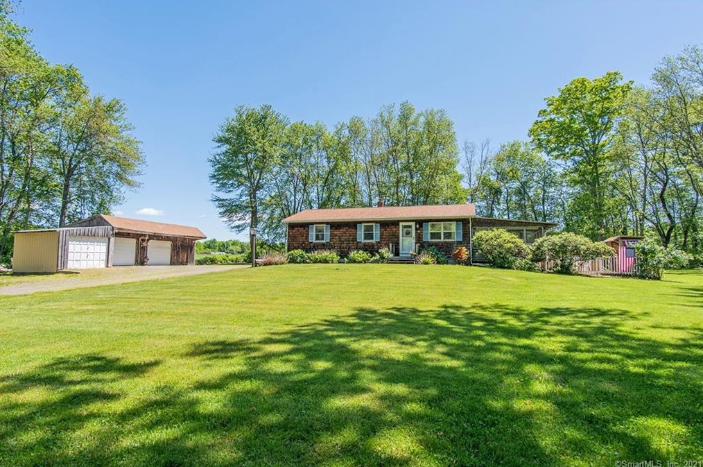 196 Terwilleger Rd, Killingly, CT 06239