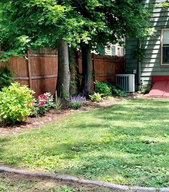 120 Edwards St, New Haven CT  06511-3918 exterior