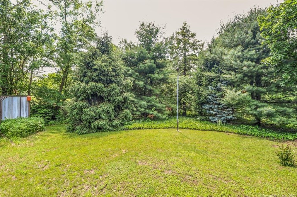 1009 Willard Ave, Hartford CT  06111-3567 exterior
