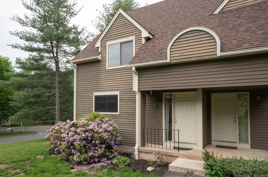 2 Teal Cir #2, Simsbury, CT 06081