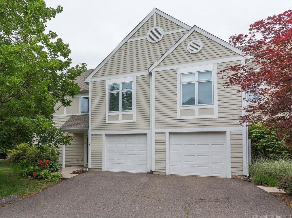 12 Centerbrook Ct #12, Avon, CT 06001