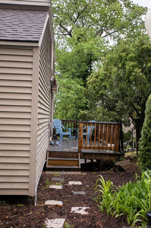 103 Library Ln #103, Simsbury, CT 06070