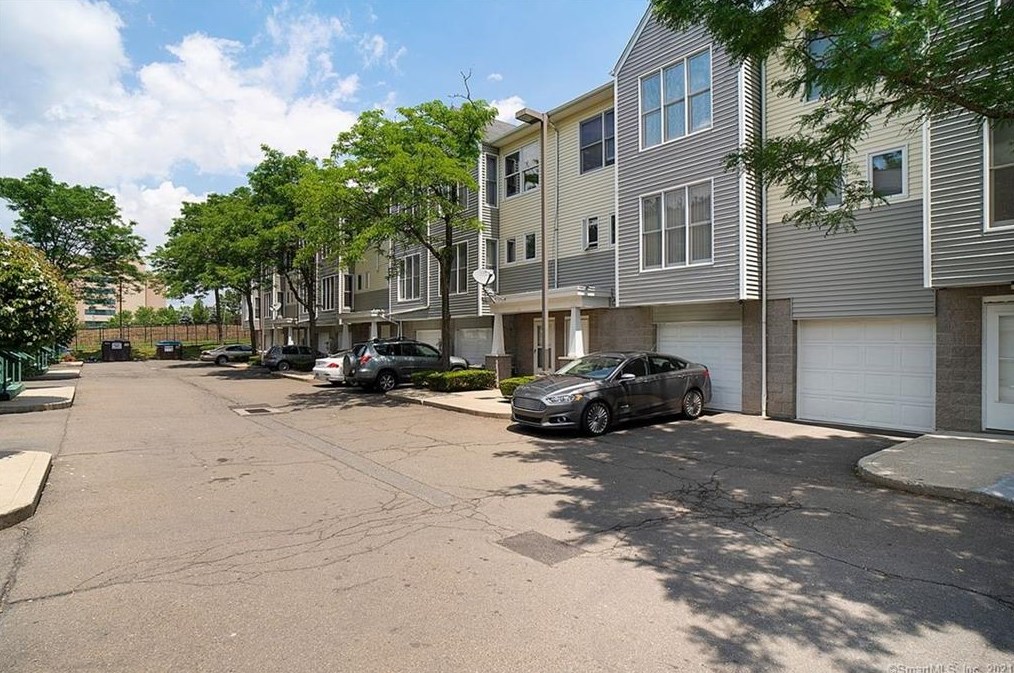 130 Winchester Ave, New Haven CT  06511-3590 exterior