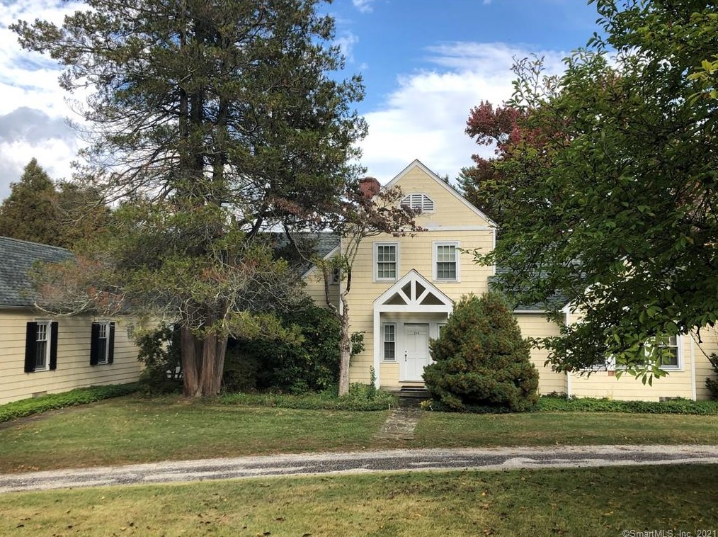 239 Under Mountain Rd, Salisbury, CT 06068