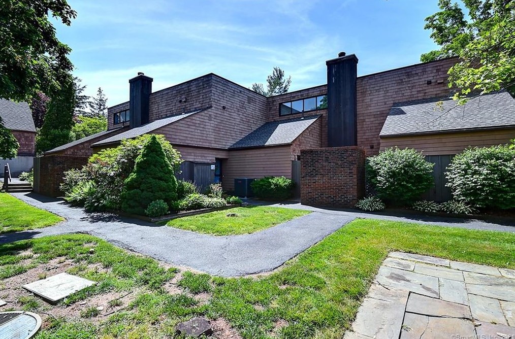 28 Orange Rd #28, Middletown, CT 06457