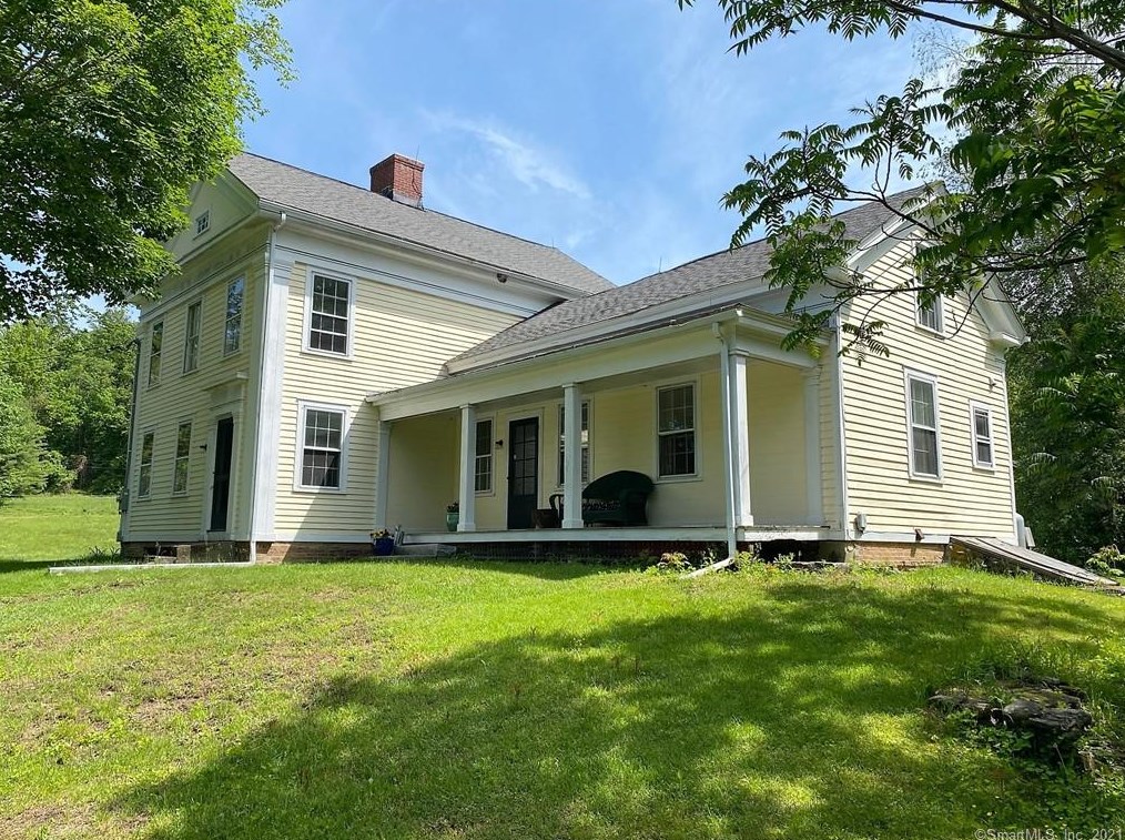 367 Under Mountain Rd, Canaan, CT 06031